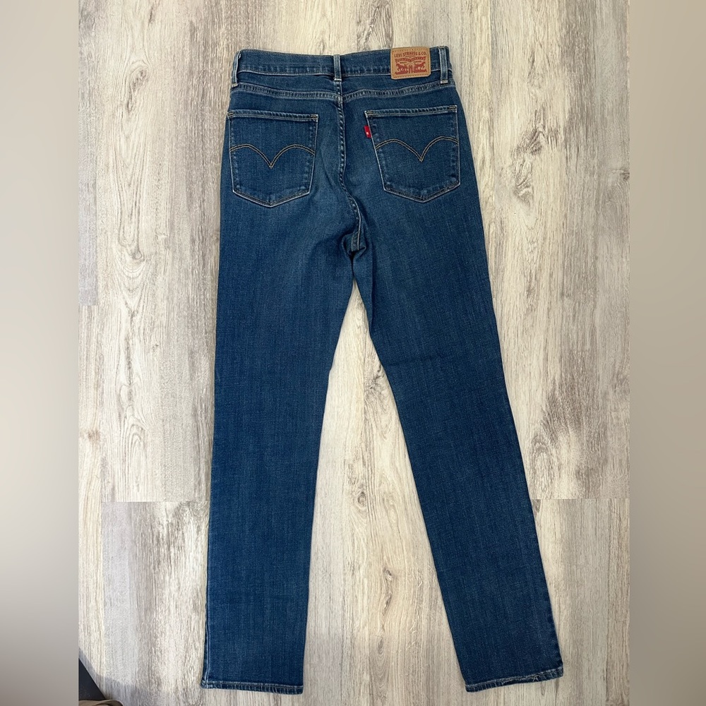 LEVIS High Rise Straight Jeans - Picture 3 of 3